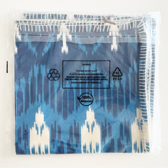 NWT 4 Figue Dylan Ikat Agean Napkins - Picture 6 of 11